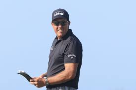 You can read about his wife, amy mickelson, and his three children, we give you the information you need to know over here if you'd like to see. Phil Mickelson Leads Pga Championship In Final Round Would He Be The Oldest Major Winner Draftkings Nation