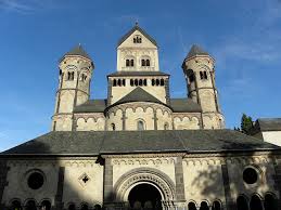 Benediktinerabtei maria laach (hrsg.) is currently considered a single author. if one or more works are by a distinct, homonymous authors, go ahead and split the author. Benediktinerabtei Maria Laach Hotelsuche