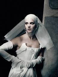 Emma watson emma watson sparked engagement rumors with her lover 08 feb 2021. Emma Watson S 2020 Pirelli Calendar Photos Unveiled Mugglenet