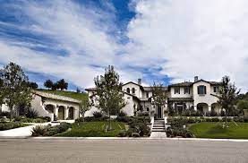 They use a different house for privacy reasons. Khloe Kardashian S Calabasas Home 7 2 Million Home Stratosphere