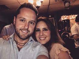 Our whole family is devastated. Derek Ryan On Twitter Great To Meet The Lovely Luciesilvas Tonight Bluebirdcafetn Amazing Talent