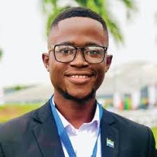 Tom Vanderheiden's Instagram, Twitter & Facebook