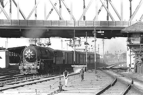 Hariharji's Photograph! The Toofan Express at Mathura!