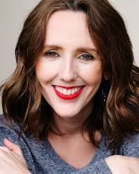 Wendy Farrington's Instagram, Twitter & Facebook