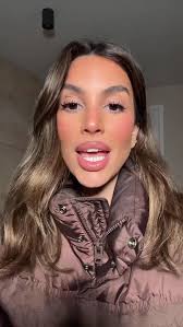 Two products, the perfect lip combo🤍 , @charlottetilbury lip liners-  Iconic nude, @diorbeauty lip oil- Cherry , I’ve linked to my LTK, Harvey  nichols has 15% off at check out (link in bio) 🤍