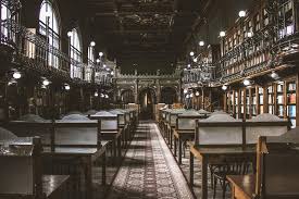 Absolvenţii facultăţii de inginerie electrică pot lucra în companii industriale de profil multinaţionale şi autohtone, producători de echipamente şi subansamble pentru domeniile electric, energetic şi aerospaţial. PÄreri Despre Biblioteca De La Asachi Din IaÈi Robac