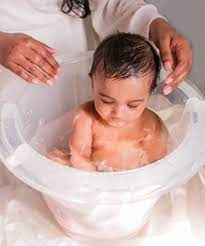 Learn how to give a newborn baby a bath and make sure you have all of the necessary bathing supplies ready before your baby arrives, so you don't have to miss a moment with your new little one. Tummy Tub Original Green Tummy Tub