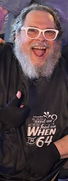 I was at a karaoke 🎤 bar one night doing my best. I was really screwing up  the song 🎶 and looking humiliated. A woman 👩 jumped