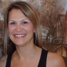 Eileen Armstrong (@ema0319)