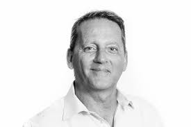 Ian Priest's Instagram, Twitter & Facebook