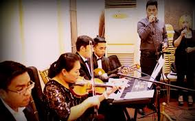 Weddings are one of the most important event to every bride and grooms in the philippines. Top 10 Live Music For Your Wedding In The Philippines The Wedding Vow