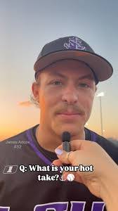 Brad Neffendorf's Instagram, Twitter & Facebook