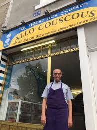 Afin de privilégier le lien entre vous et votre commerçant de quartier, plus sa boutique est proche moins vous payez de frais de livraison ! Allo Couscous De Tours Carte