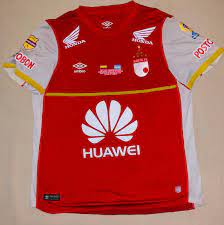 El expreso rojo continua su preparación en la #pretemporadacardenal para lo que read more. Independiente Santa Fe Home Fussball Trikots 2015 Sponsored By Huawei