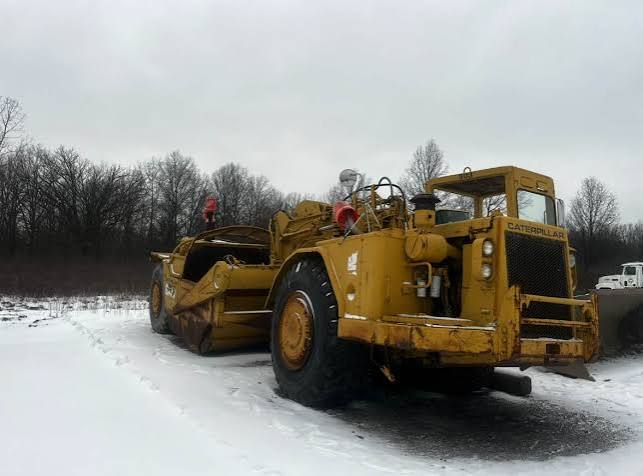 Caterpillar 627B Scraper