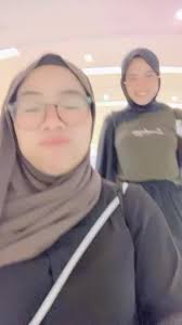 Esha Ishak (@eshaishak) • Instagram फोटोहरू र भिडियोहरू