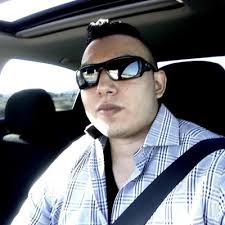 Edwin Vallejos (@eddieteddiev)