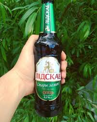 Lidskae Stary Zamak Piva Vid Lidskaebeer Lidskae Staryzamak Lidskaebeer Lidskaepiva Belarus Belarusbeer Beer Beers Beer Bottle Plastic Water Bottle