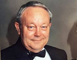 Dillon Gooch's Instagram, Twitter & Facebook