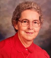 Linda Kells's Instagram, Twitter & Facebook