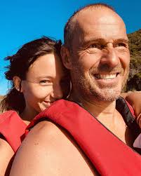 Delphine Wespiser‎‏ ‏يو نوې انځور‏...