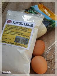 Tepung hunkwe sedikit berbeda ya dengan tepung lainnya dari segi teksturnya. Kue Leker Yang Memang Lekker Lieshadie S Blog