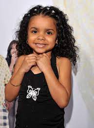 Mais un jour elle reçoit une lettre qui lui annonce la mort de son père qu'elle n'a jamais rencontré. Meet The Browns 2008 Photo Gallery Imdb