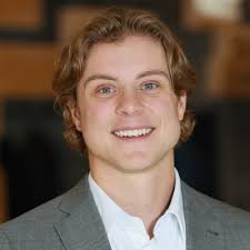 To my Sales, Business Development, and Recruitment friends... Looking for  the next role? Looking to come to a great city like Chicago 🏙️ ? If so,  feel free to shoot me a