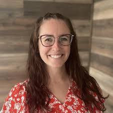 Elsa Martin's Instagram, Twitter & Facebook