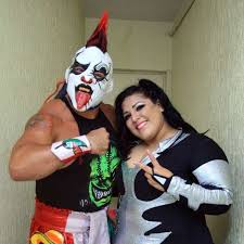 Mil mascaras, hijo del santo, rey mysterio jr & perro aguayo vs dr. Pin En De Dos A Tres Caidas Sin Limite De Tiempo