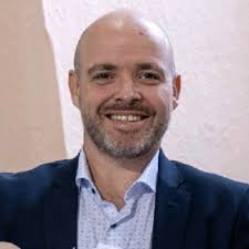 Very proud to have graduated from UCC's Level 8 Certificate in Procurement  Management with a 2.1 A big thank you to Dr. David McKevitt and Ingrid De  Doncker for a very insightful