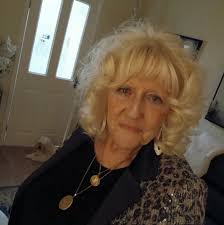 Hello. I hope someone can help. I am looking for Peter Dean or Pete Dean.  He was friends with my dad (Terry Edwards) for years. Sadly my dad has  passed away and