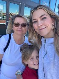 Hello. I'm looking for the following parents from Mrs. Castronova's class  to message me. My son wants to invite you to their birthday party. Benjamin  M, Dante H., Kane D., Randy L.,