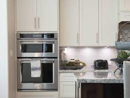 Some prefer spray painting for model painting as it provides a more even coverage. Best Kitchen Cabinet Paint From Sherwin Williams Dengarden