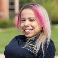 Elissa Schultz's Instagram, Twitter & Facebook