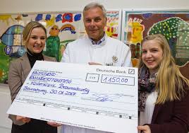 Melden sie sich jetzt kostenlos an. Spendenubergabe 1 150 Euro Fur Die Kinderklinik Regionalheute De