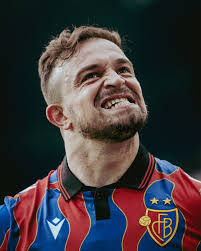 Patrick Essig's Instagram, Twitter & Facebook