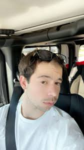 Hey everyone! My name is Peter and I am 22 years old, I work in finance and  recently moved down to San Francisco. I'm currently in a short-term lease  but looking for