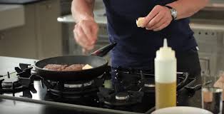 You Can Cook Steaks Perfectly In A Pan Just Use Master Chef Gordon Ramsay S Method Cooking The Perfect Steak How To Cook Steak Perfect Steak