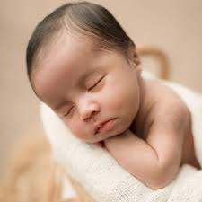 Ivana May Ros Simorangkir (@unfollownana) • Instagram photos and videos