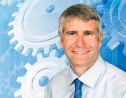 Expert engineer eschews evolutionary design