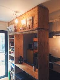 キッチンの間仕切り代わりに収納付きバーカウンターをdiy バーカウンター 合板インテリア ラーチ合板