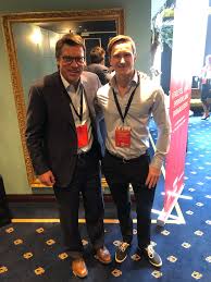 Johann olav koss er en norsk tidligere skøyteløper. Johann Olav Koss Chair Fairsport