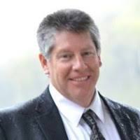 100+ perfiles de «Euson»