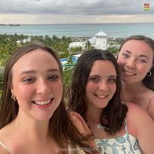 Heyy!! My name is Grace Kleier, I am from Wauwatosa, Wisconsin. I plan