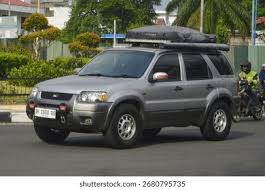 Image result for Silver 2005 Escape