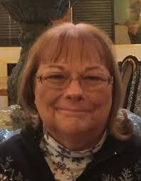 Elizabeth Timm's Instagram, Twitter & Facebook