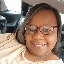 The new breakfast place in University Plaza , down from Albertsons