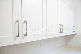 Si quieres completar tu cocina, en soriana.com también encontrarás diferentes artículos de línea blanca para tu cocina, como lavavajillas, enfriadores de agua, y más. Gabinete De Cocina Blanco Fotografias De Stock Freeimages Com