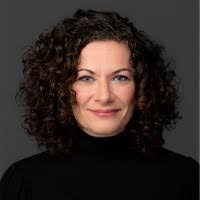 Dena Berlin's Instagram, Twitter & Facebook